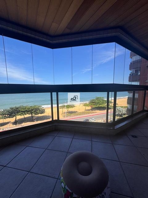 Apartamento à venda em Vila Velha, Praia de Itaparica, com 4 quartos, com 180 m²,  Tiffany's